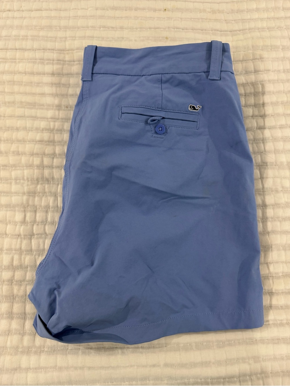 Vineyard Vines Women’s Periwinkle Flat-Front Shorts